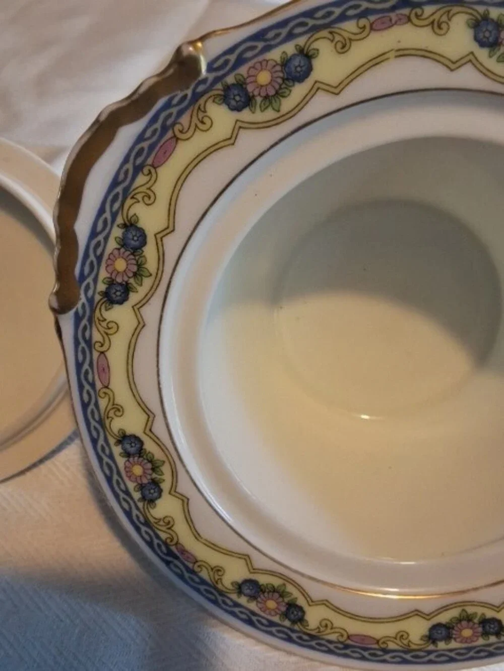 Porcelain Covered Serving Dish in White with Gold Trim